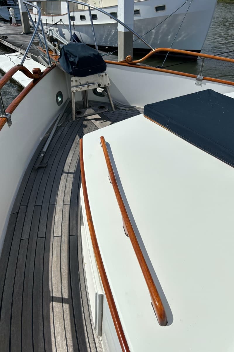 1978 Grand Banks 42 Classic - Photo 5