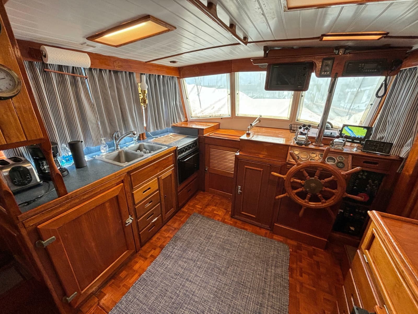 1978 Grand Banks 42 Classic - Photo 22