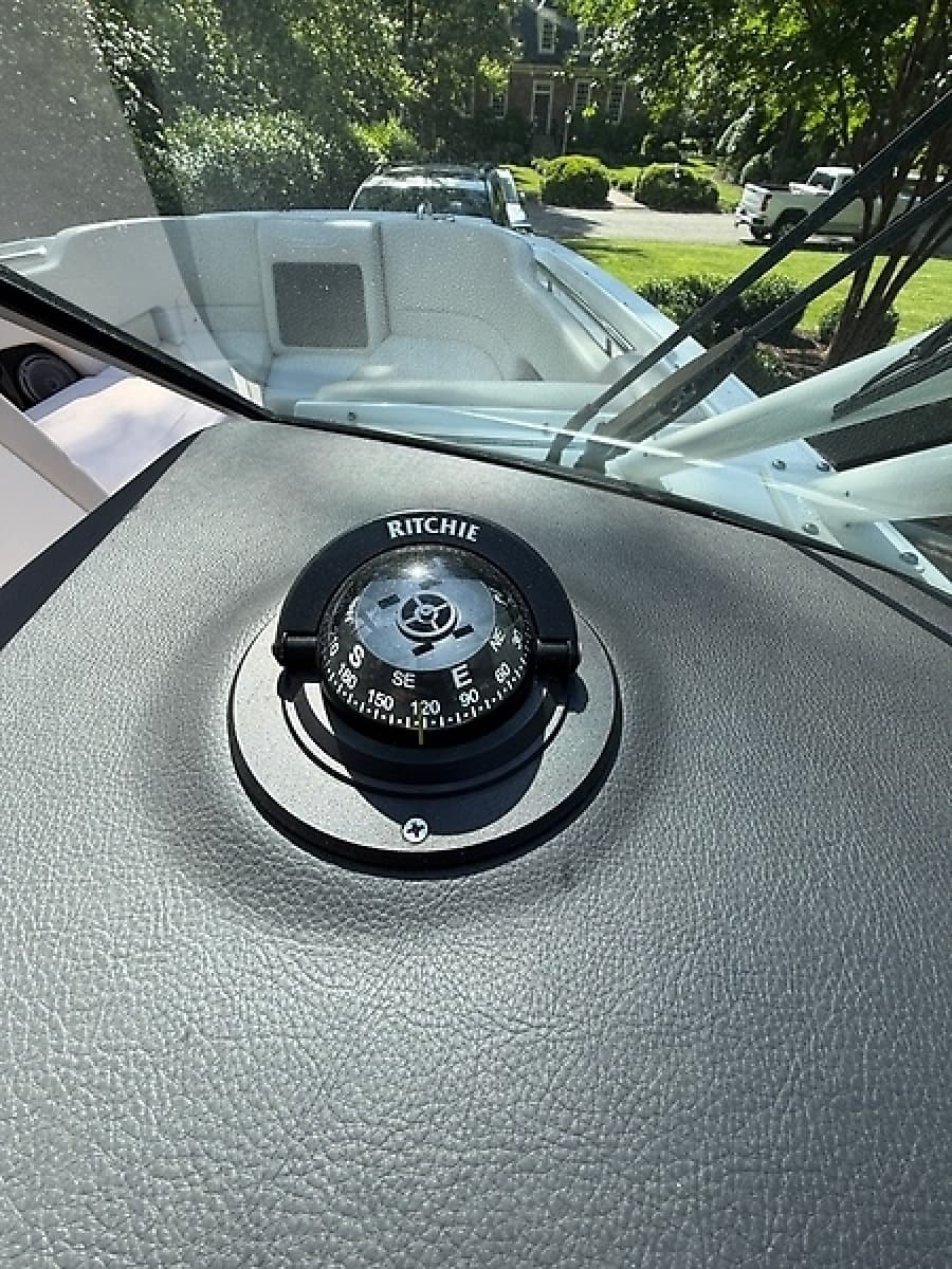 2020 Boston Whaler Vantage 230 - Photo 33