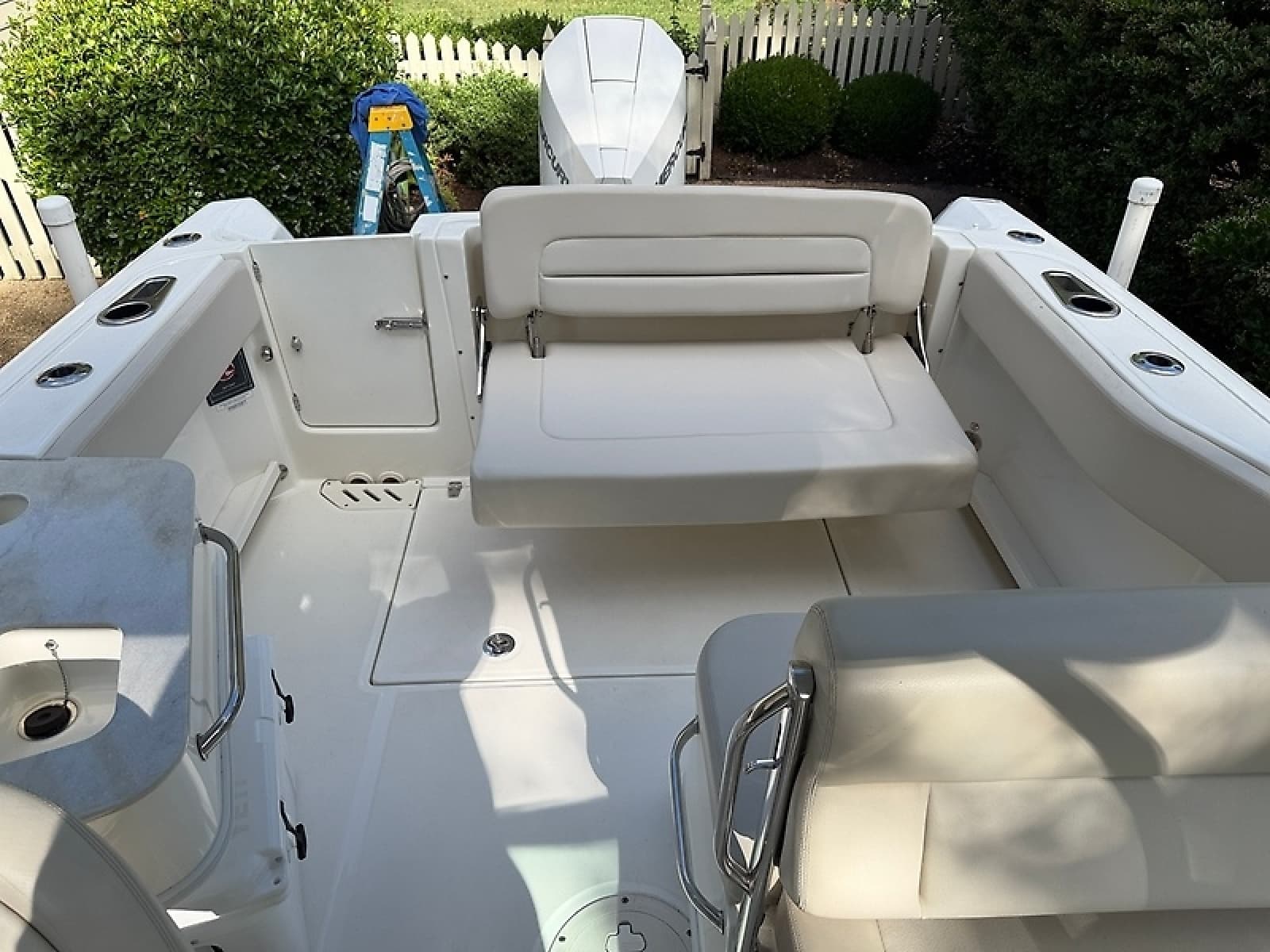 2020 Boston Whaler Vantage 230 - Photo 7