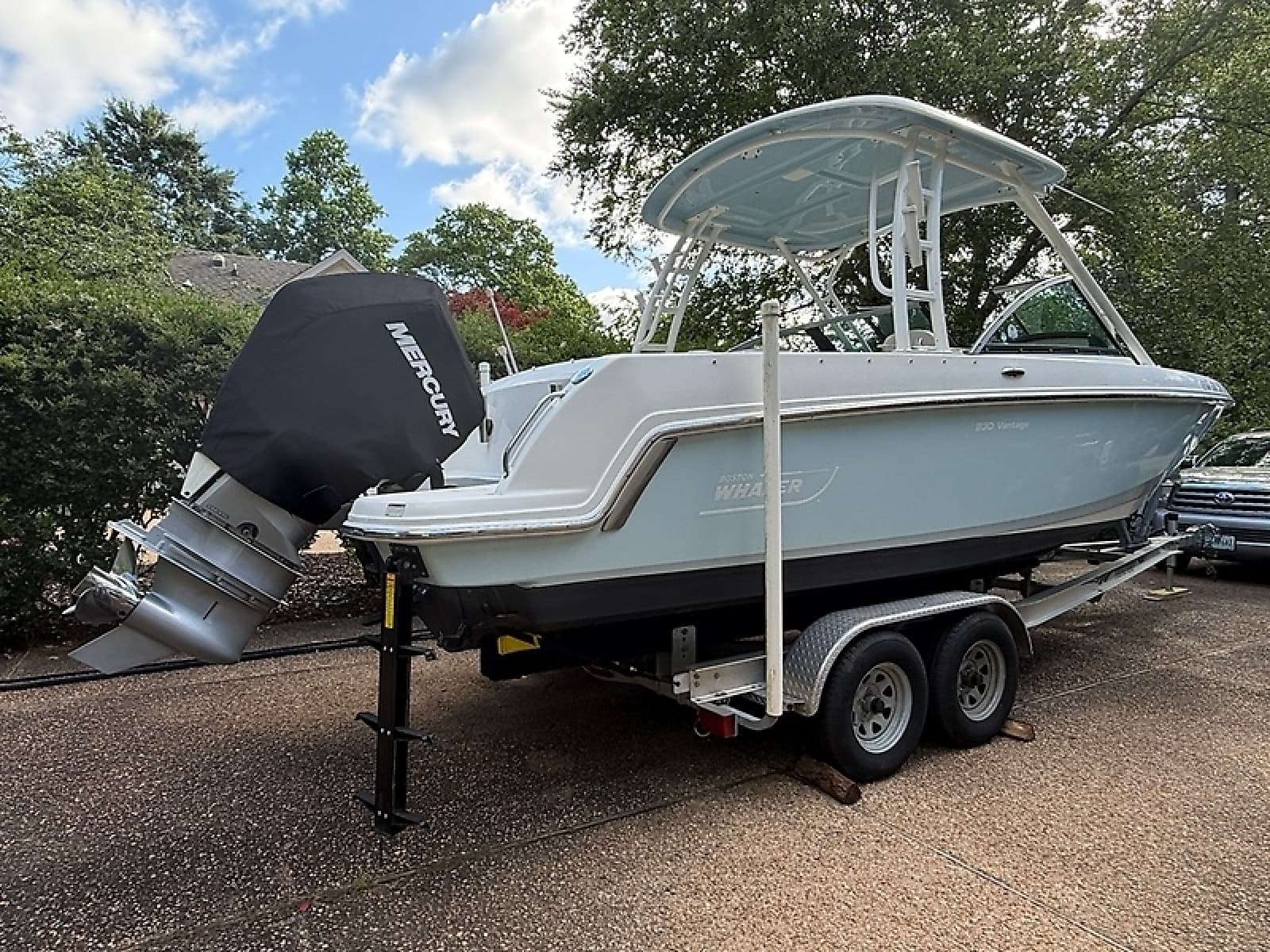 2020 Boston Whaler Vantage 230 - Photo 3
