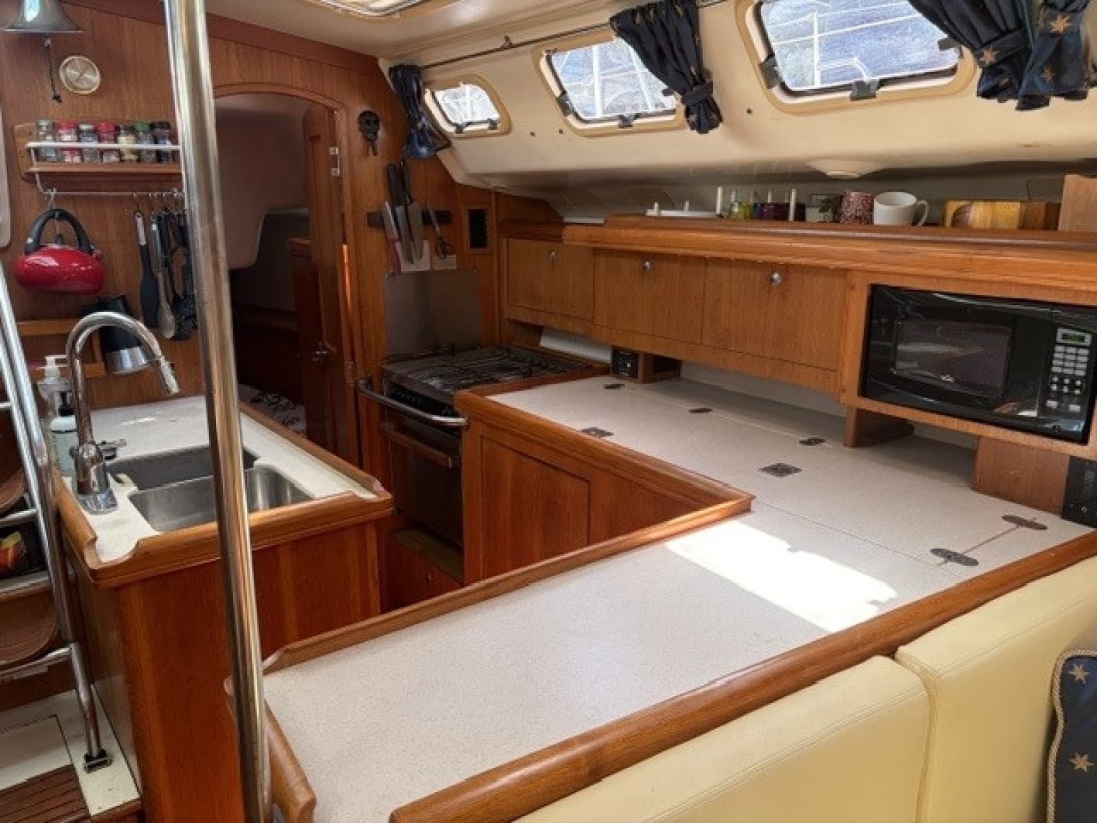 2002 Hunter 466 - Photo 19