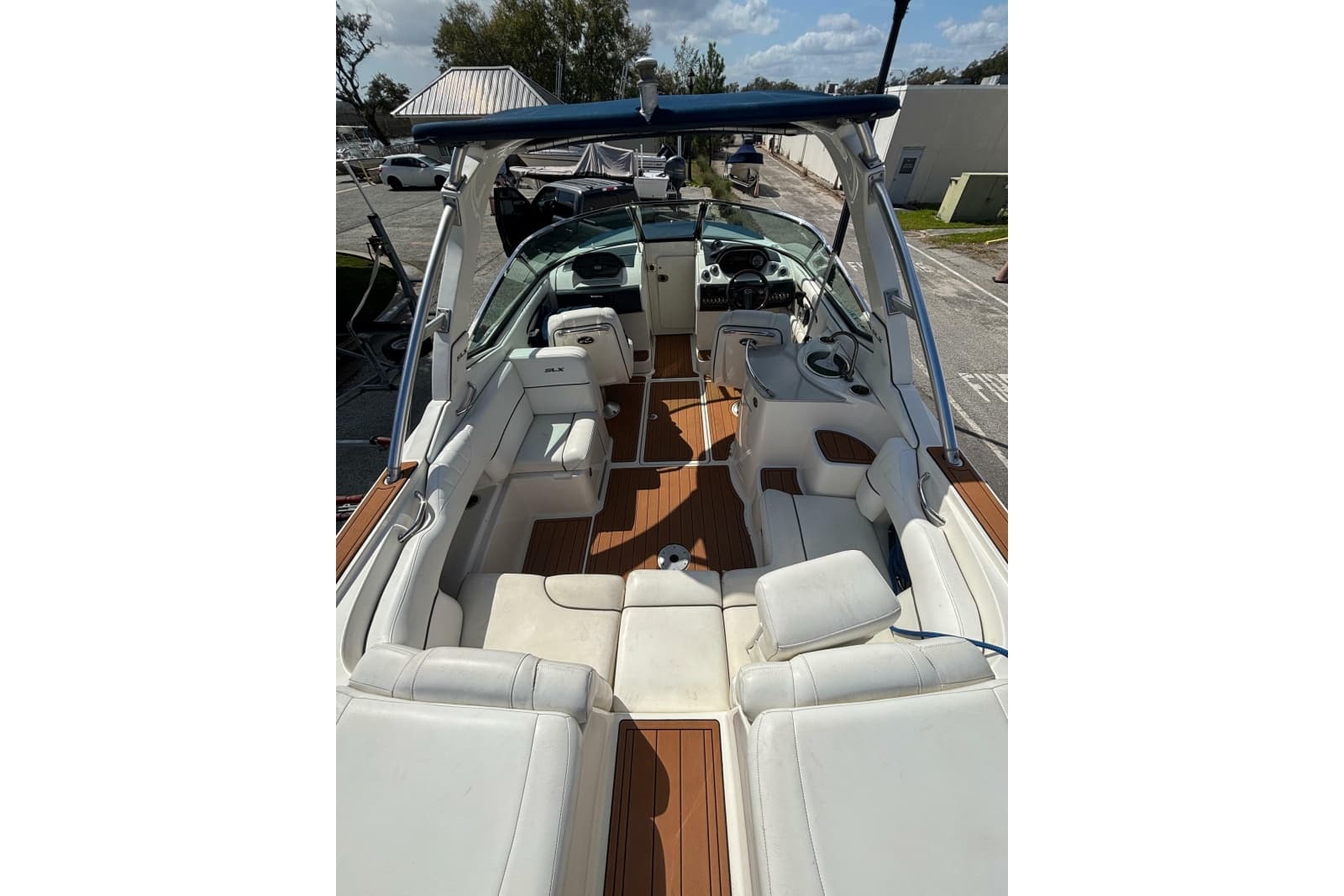 2008 Sea Ray 270 Sundeck - Photo 18