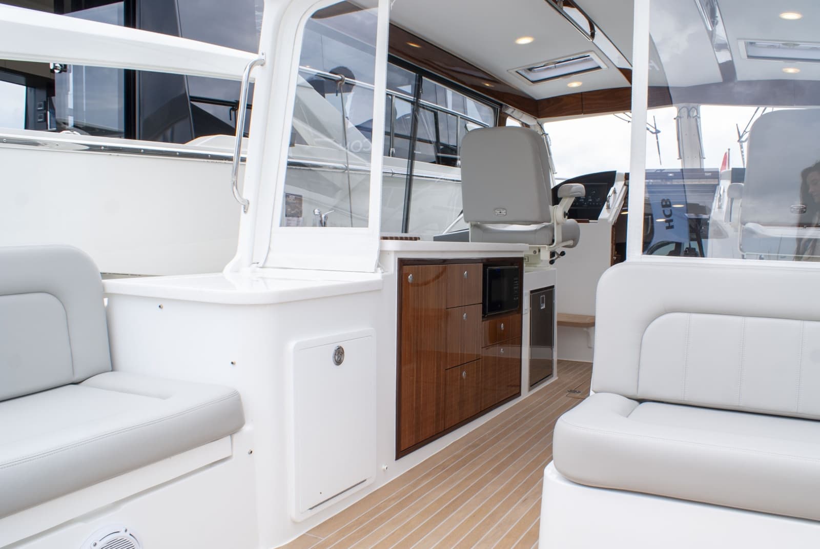 2027 MJM 38R - Photo 8