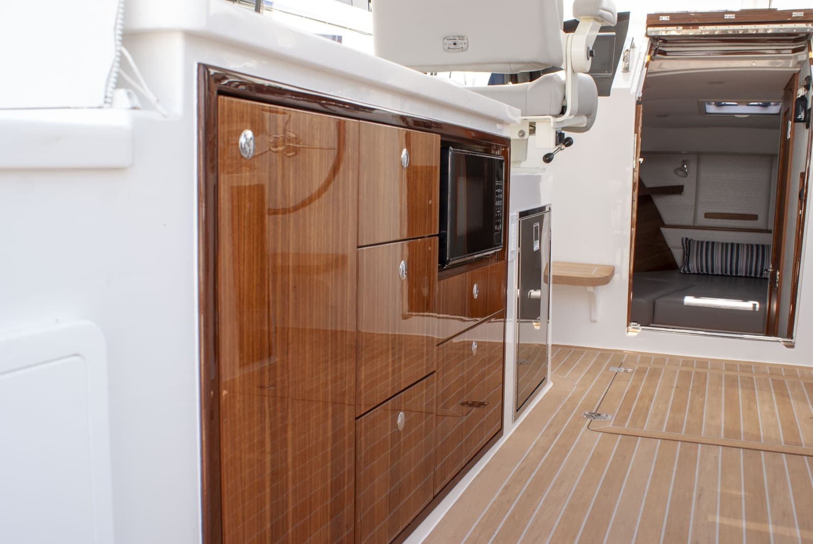 2027 MJM 38R - Photo 21