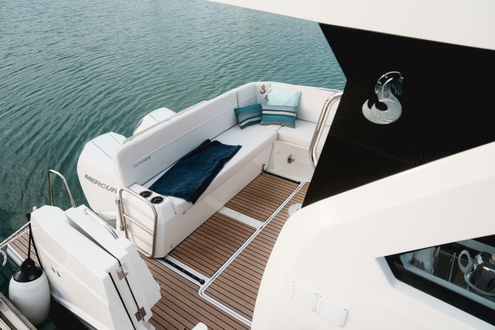 2027 Beneteau Antares 9 - Photo 14