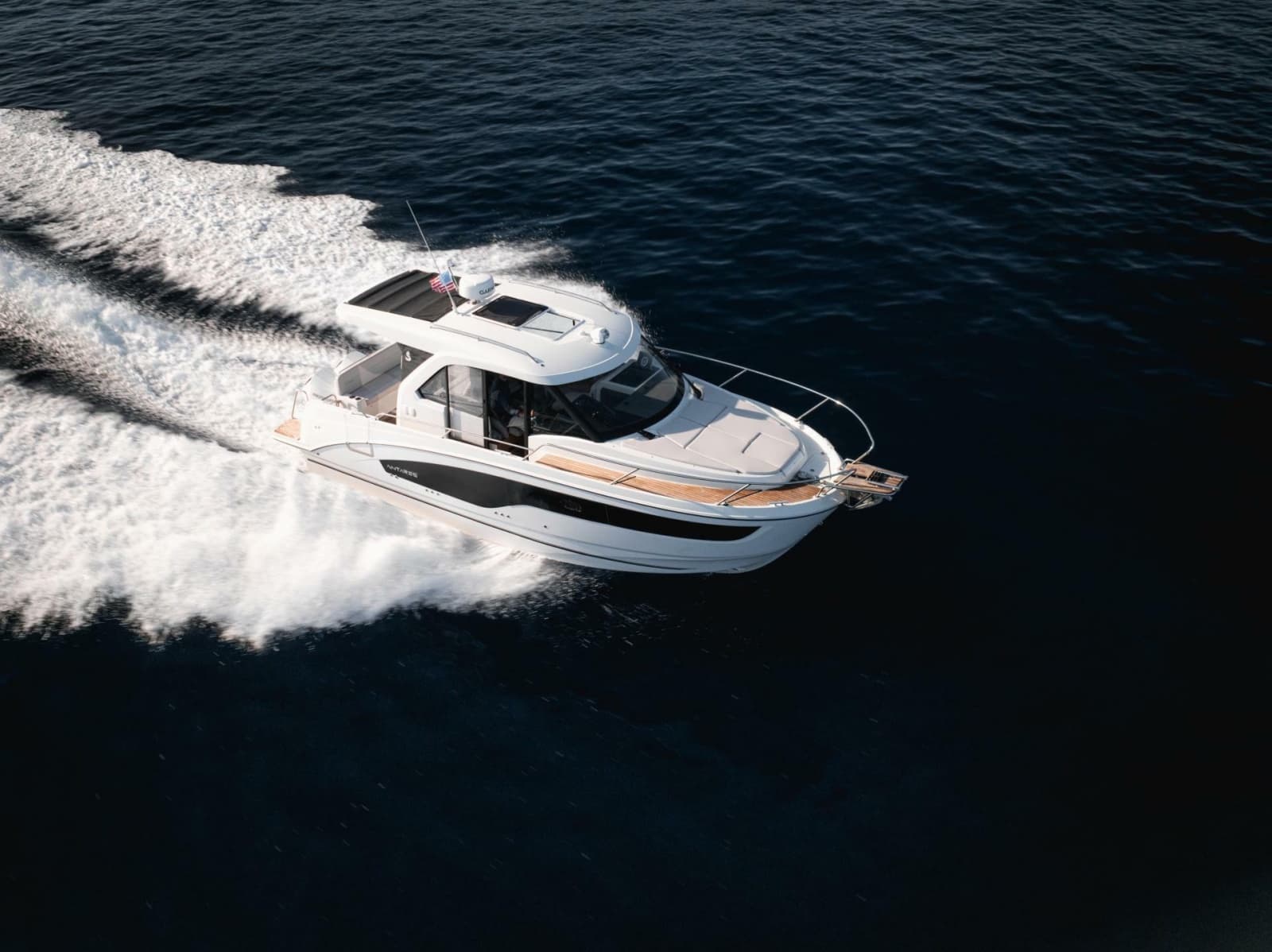 2027 Beneteau Antares 9 - Photo 24