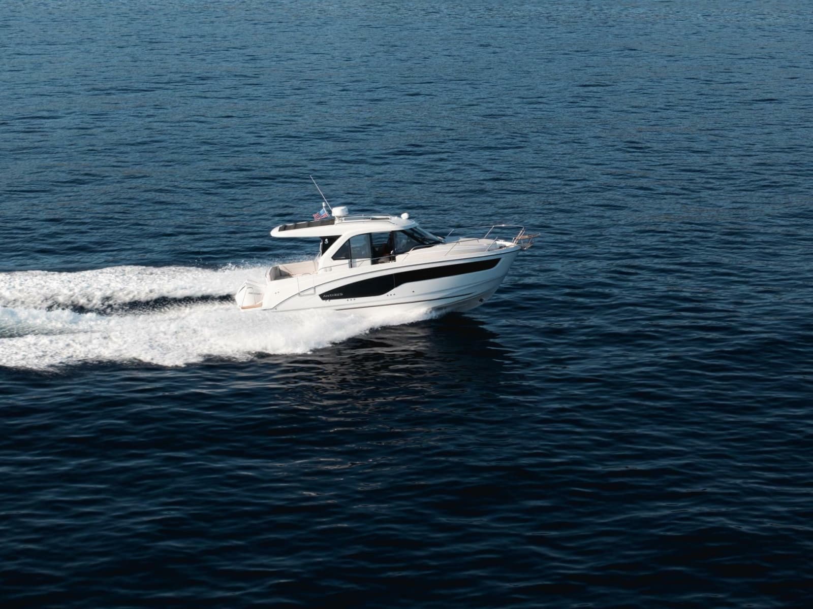 2027 Beneteau Antares 9 - Photo 25