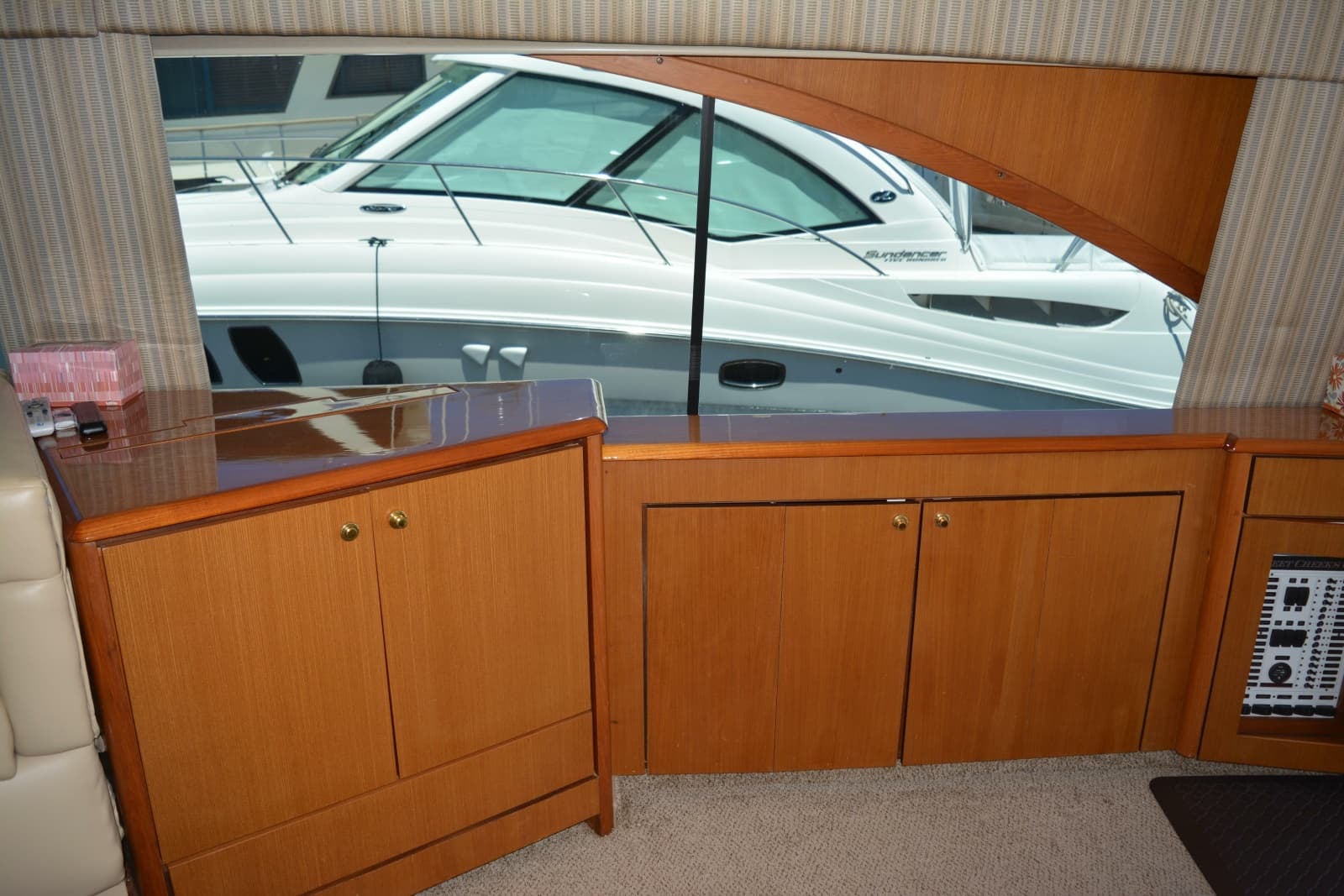 2000 Ocean 56 Super Sport - Photo 20