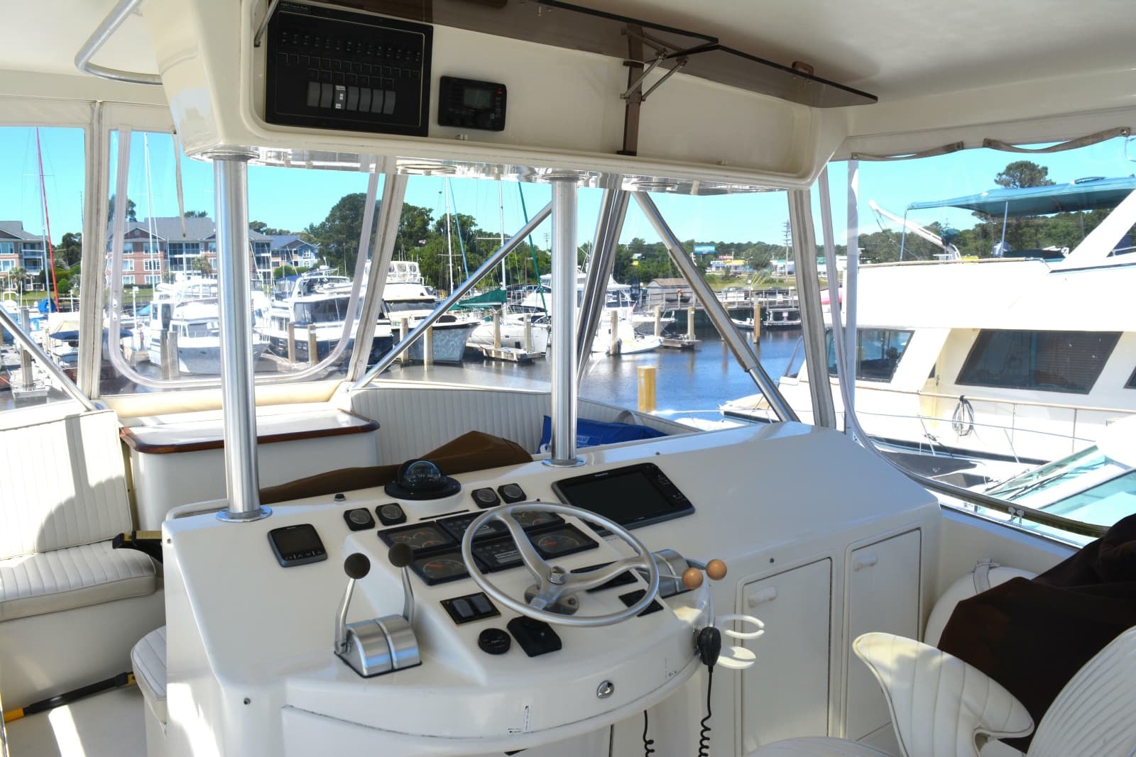 2000 Ocean 56 Super Sport - Photo 10
