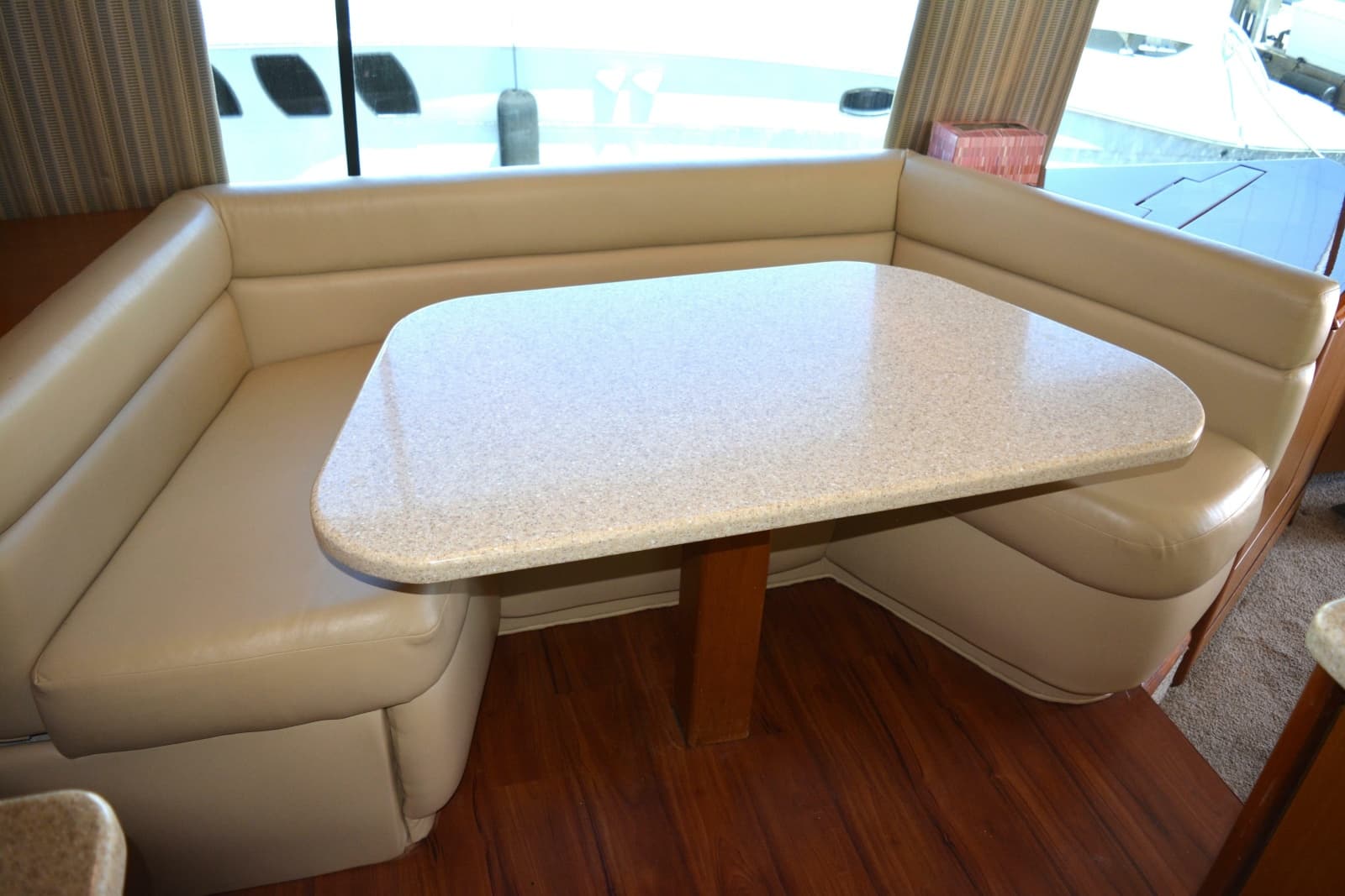 2000 Ocean 56 Super Sport - Photo 23