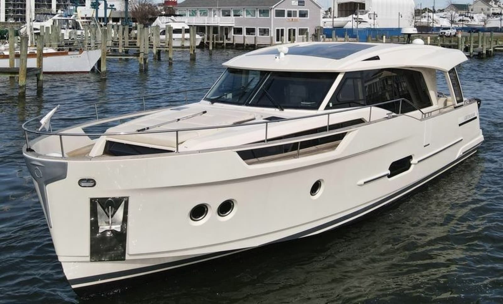 2019 Greenline 48 Coupe Hybrid - Photo 8