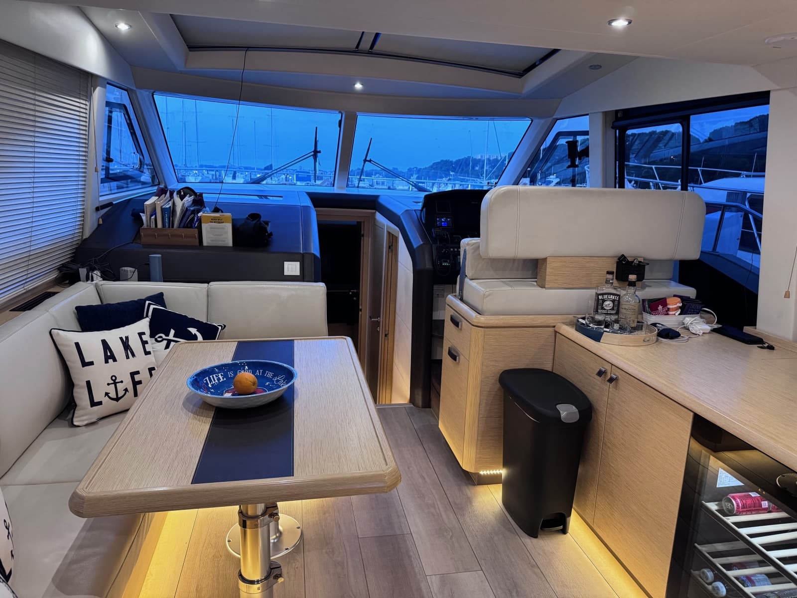 2019 Greenline 48 Coupe Hybrid - Photo 15