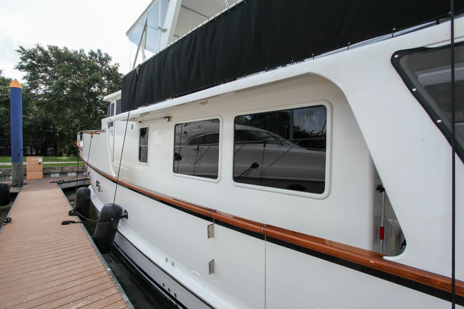 2002 DeFever Raised Pilothouse Trawler - Photo 21