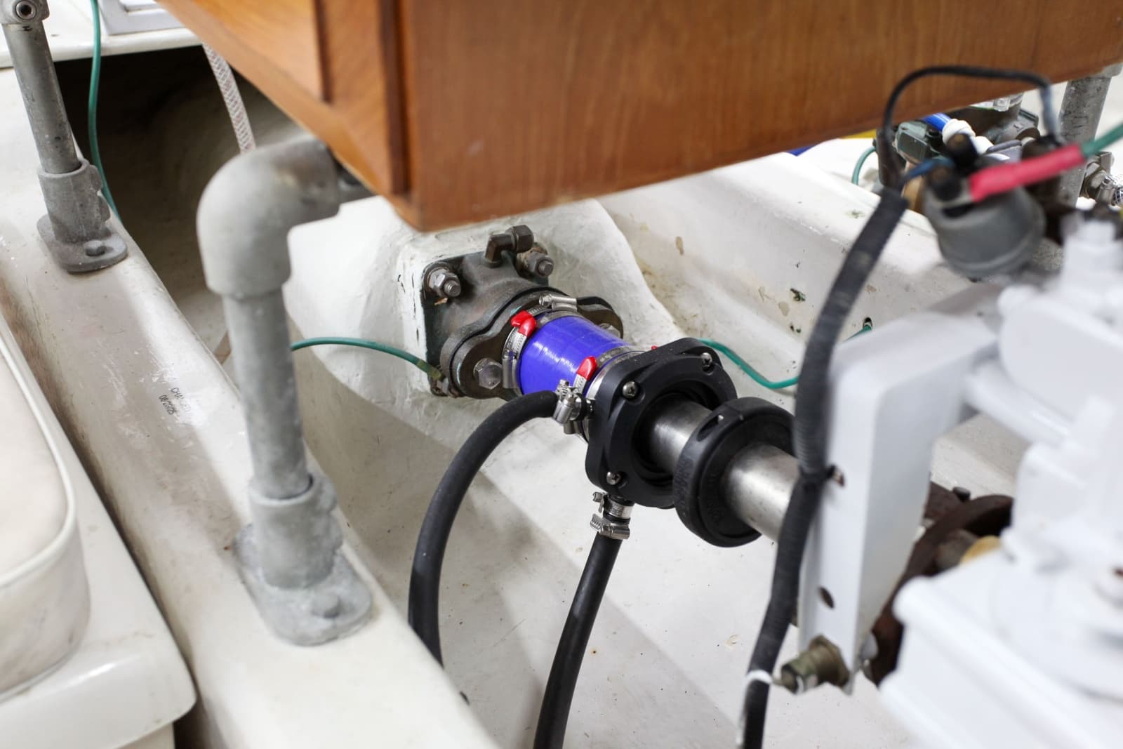 2002 DeFever Raised Pilothouse Trawler - Photo 274