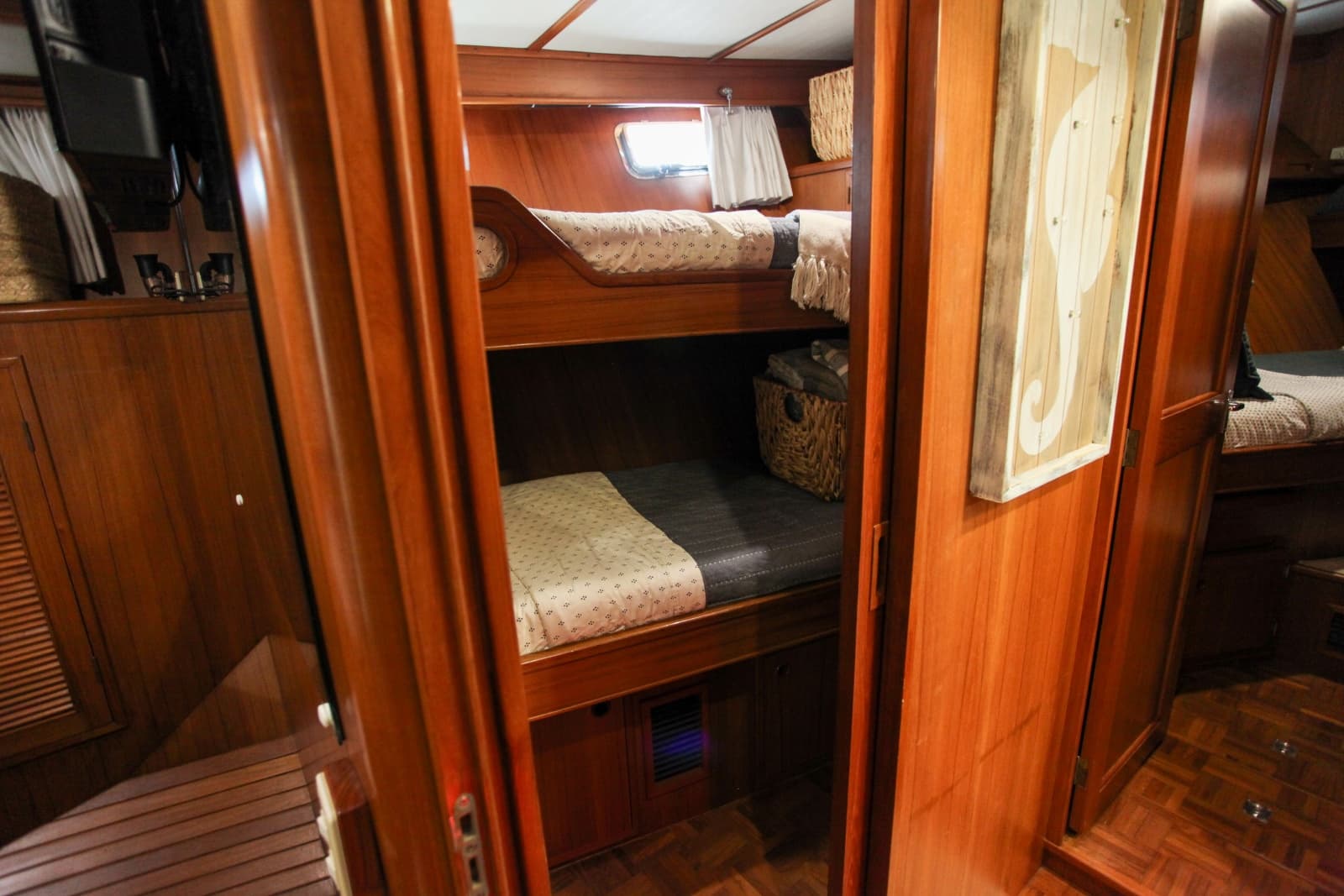 2002 DeFever Raised Pilothouse Trawler - Photo 215