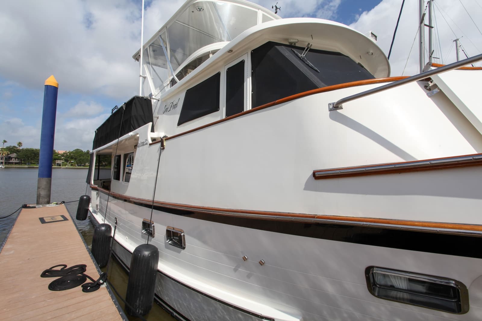 2002 DeFever Raised Pilothouse Trawler - Photo 33
