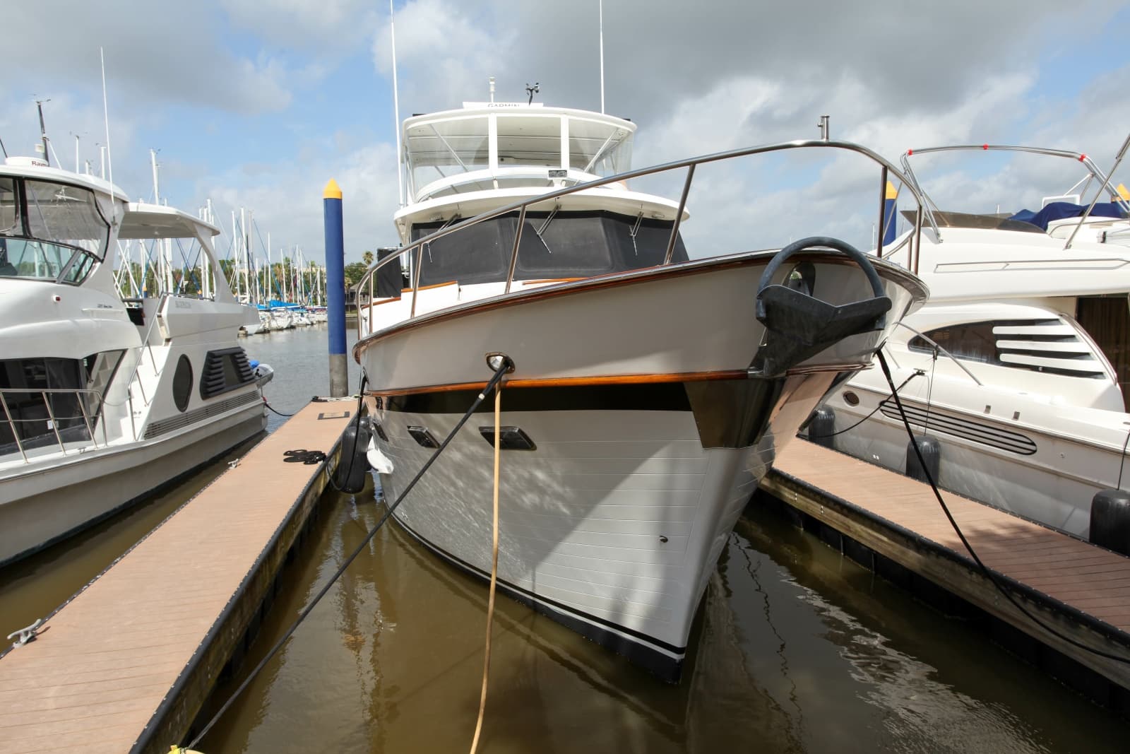 2002 DeFever Raised Pilothouse Trawler - Photo 4