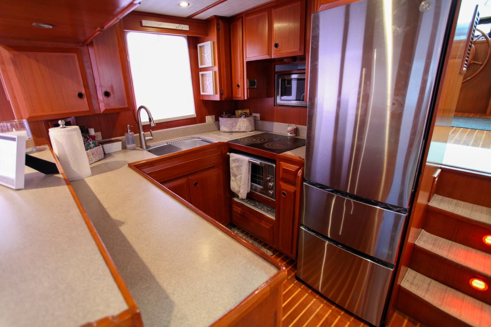 2002 DeFever Raised Pilothouse Trawler - Photo 142