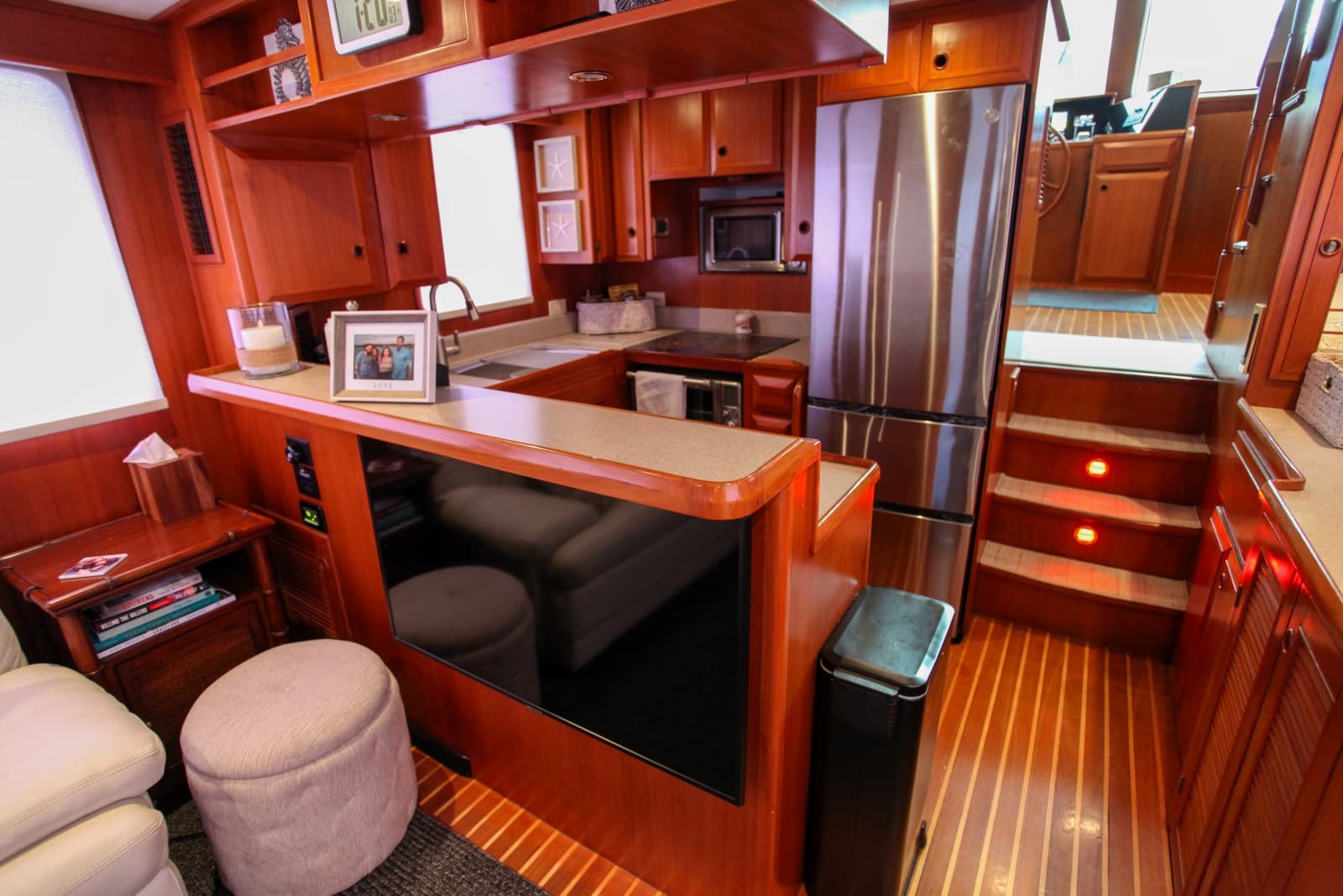 2002 DeFever Raised Pilothouse Trawler - Photo 138