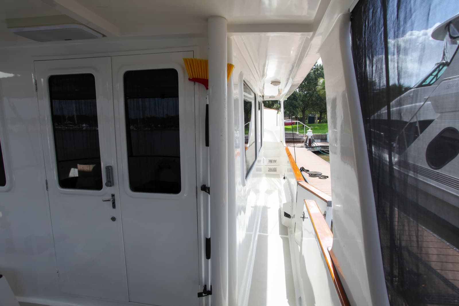 2002 DeFever Raised Pilothouse Trawler - Photo 51