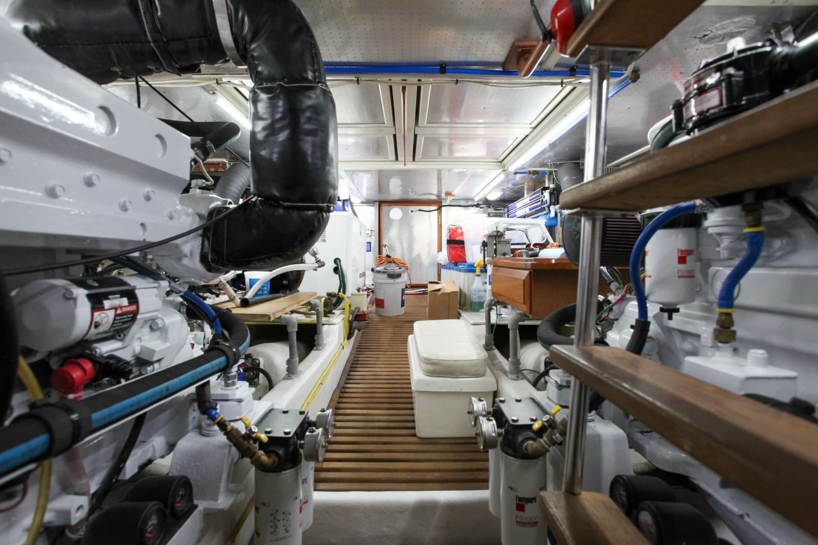2002 DeFever Raised Pilothouse Trawler - Photo 272