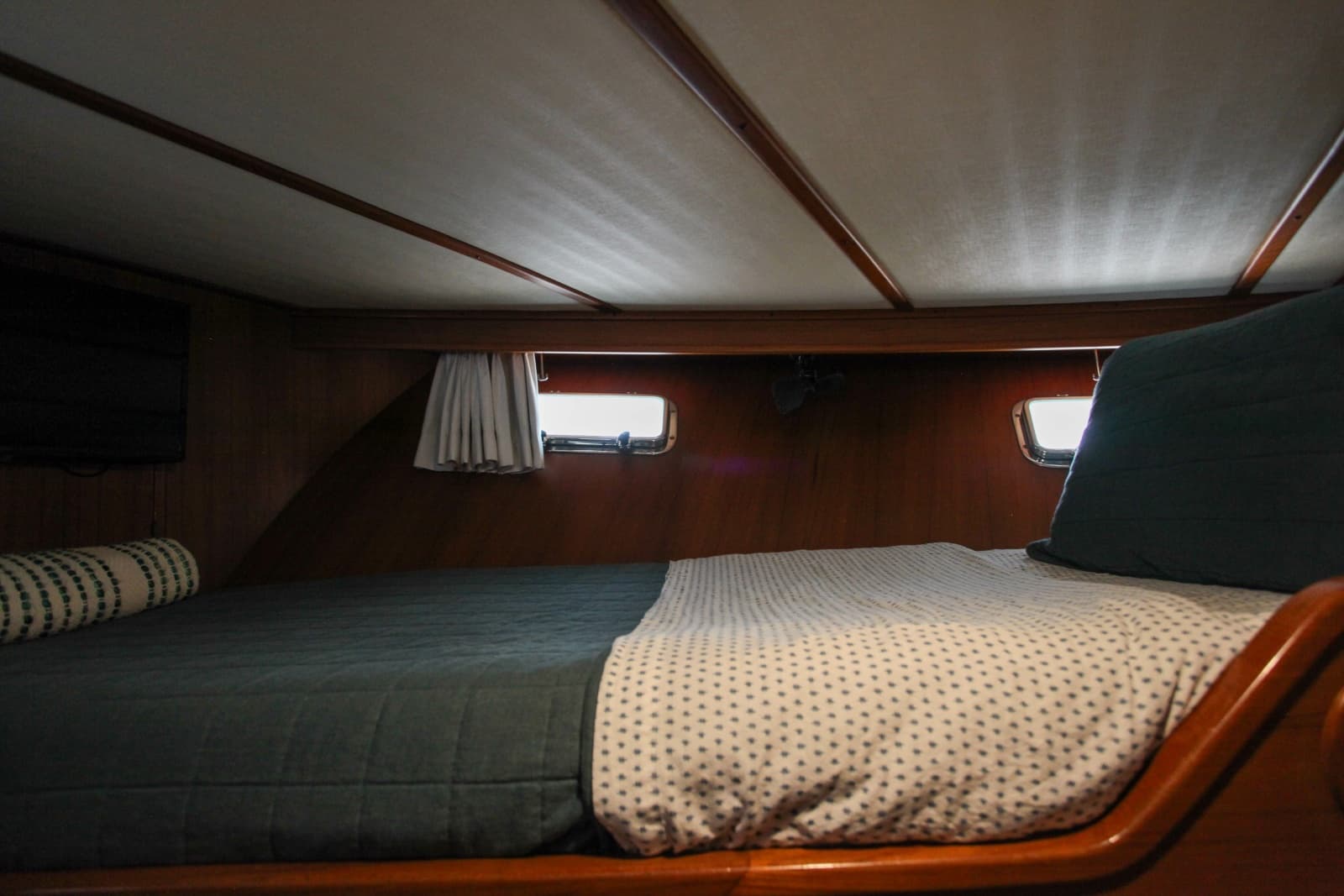 2002 DeFever Raised Pilothouse Trawler - Photo 227