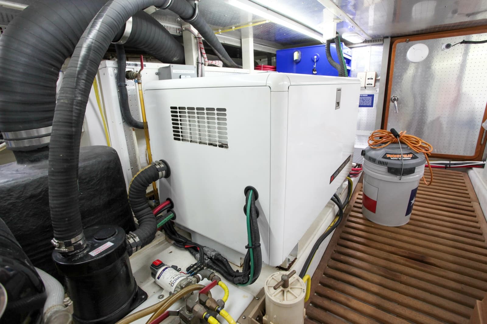2002 DeFever Raised Pilothouse Trawler - Photo 276