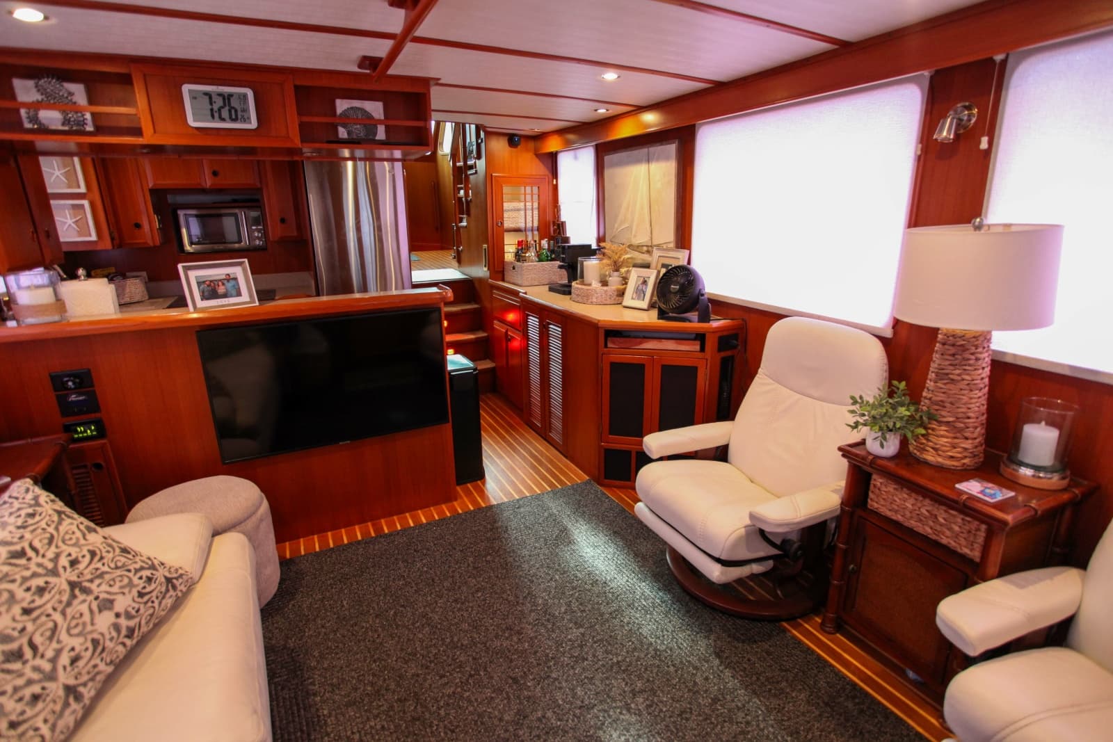 2002 DeFever Raised Pilothouse Trawler - Photo 123