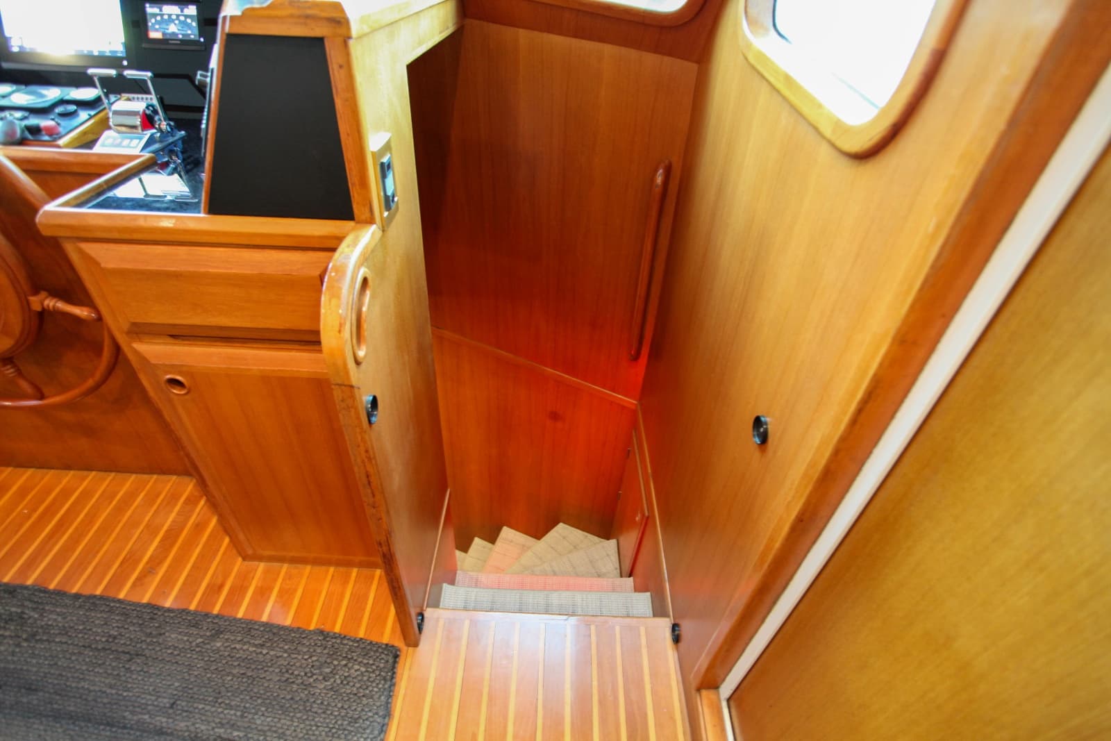 2002 DeFever Raised Pilothouse Trawler - Photo 195