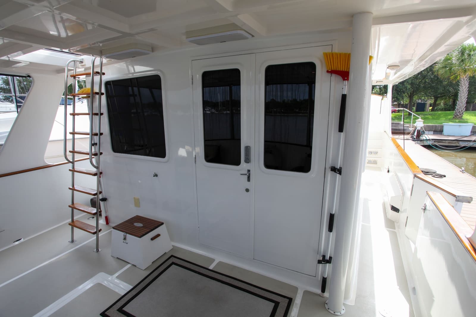 2002 DeFever Raised Pilothouse Trawler - Photo 50