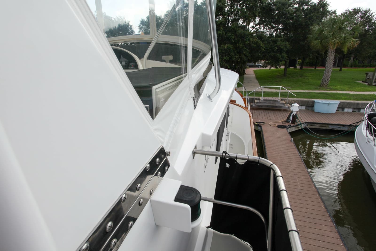 2002 DeFever Raised Pilothouse Trawler - Photo 93