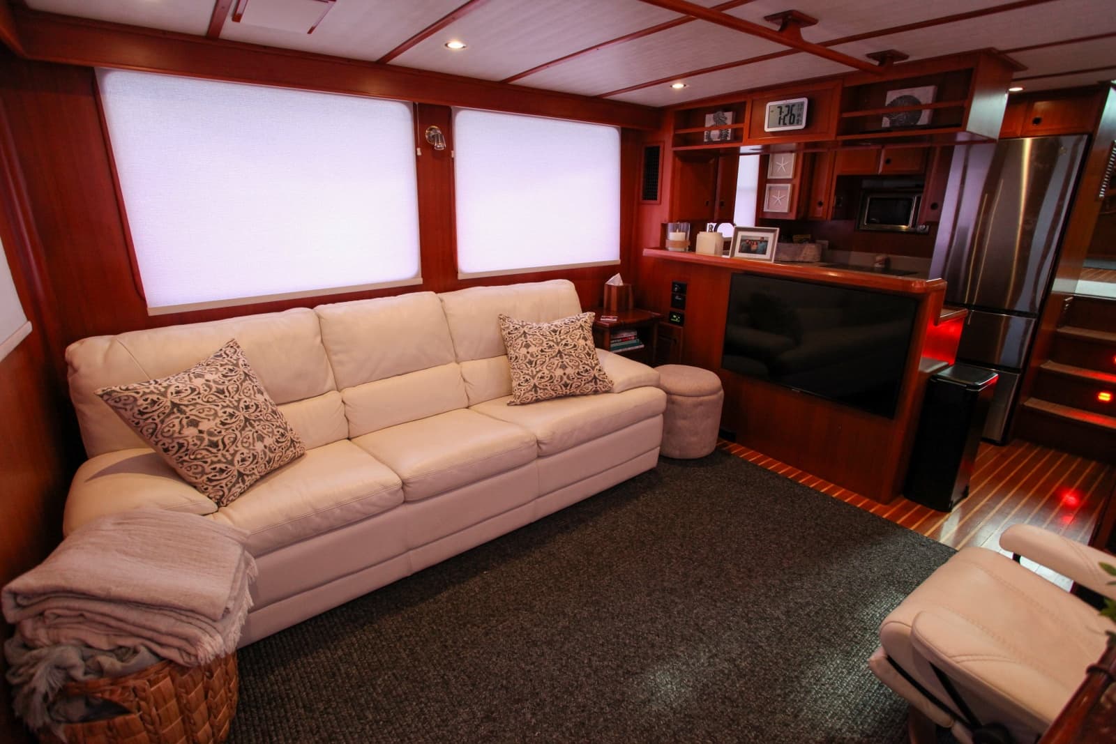 2002 DeFever Raised Pilothouse Trawler - Photo 122