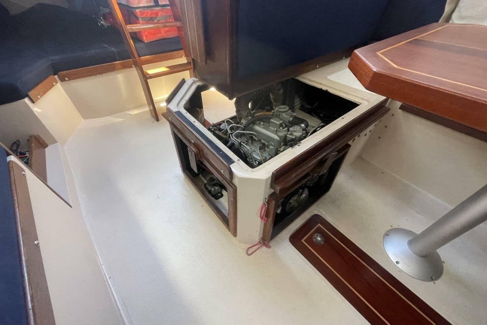 1989 Catalina 30 MkII - Photo 23