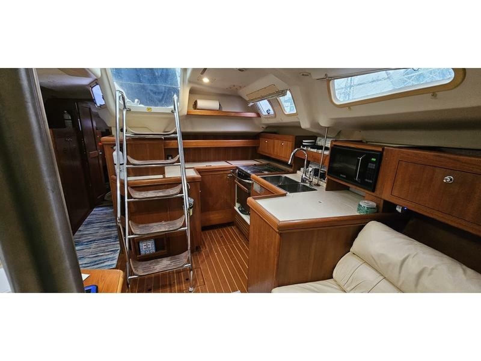 2002 Hunter 420 - Photo 17