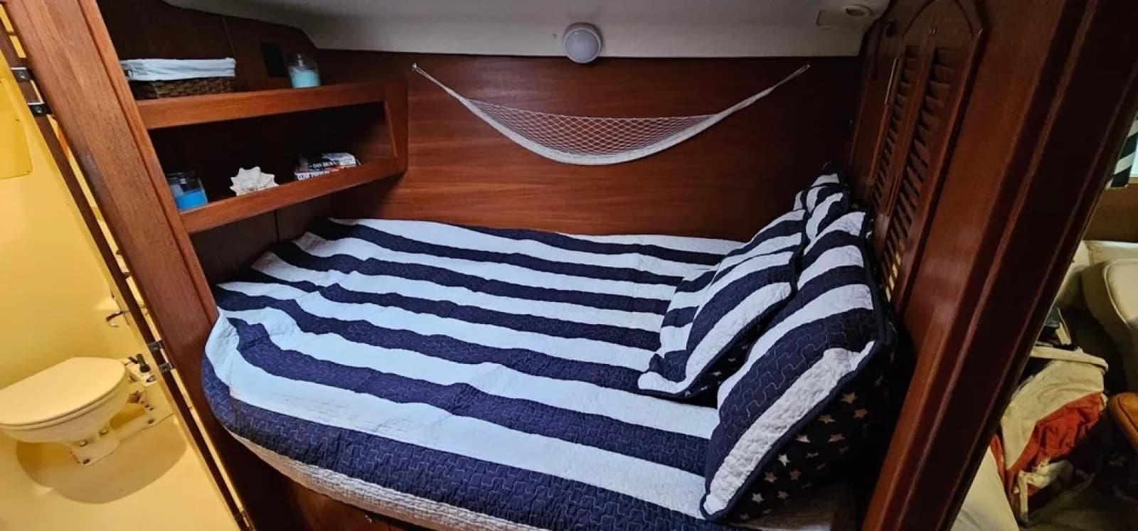 2002 Hunter 420 - Photo 29