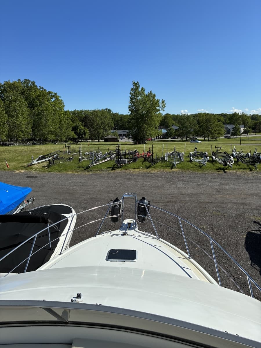 1995 Carver 370 Voyager - Photo 3