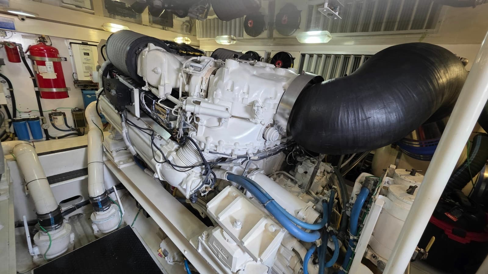 2010 Viking 64' Sportfish Convertible - Photo 43
