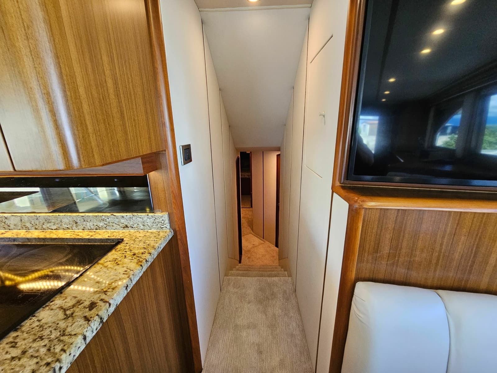 2010 Viking 64' Sportfish Convertible - Photo 17