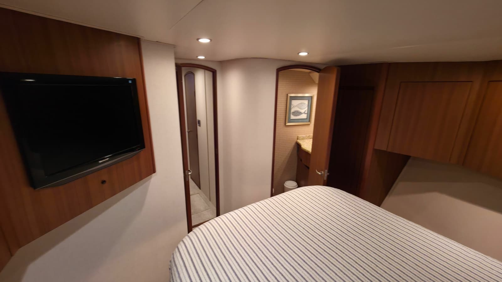2010 Viking 64' Sportfish Convertible - Photo 20