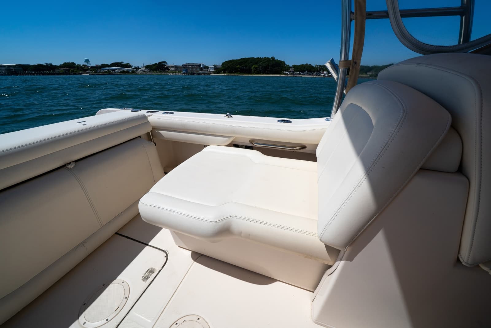 2017 Grady-White 235 Freedom - Photo 16