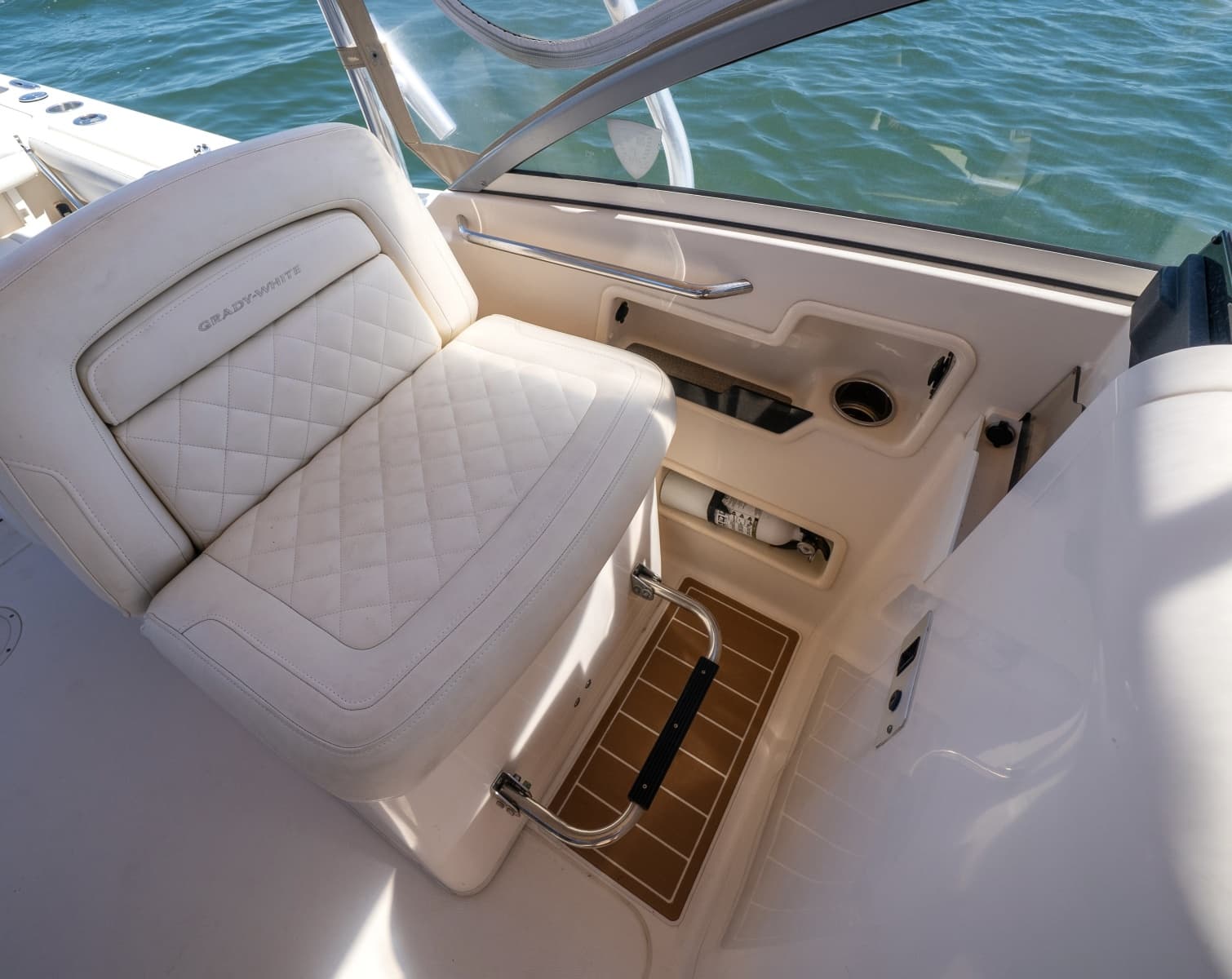 2017 Grady-White 235 Freedom - Photo 7