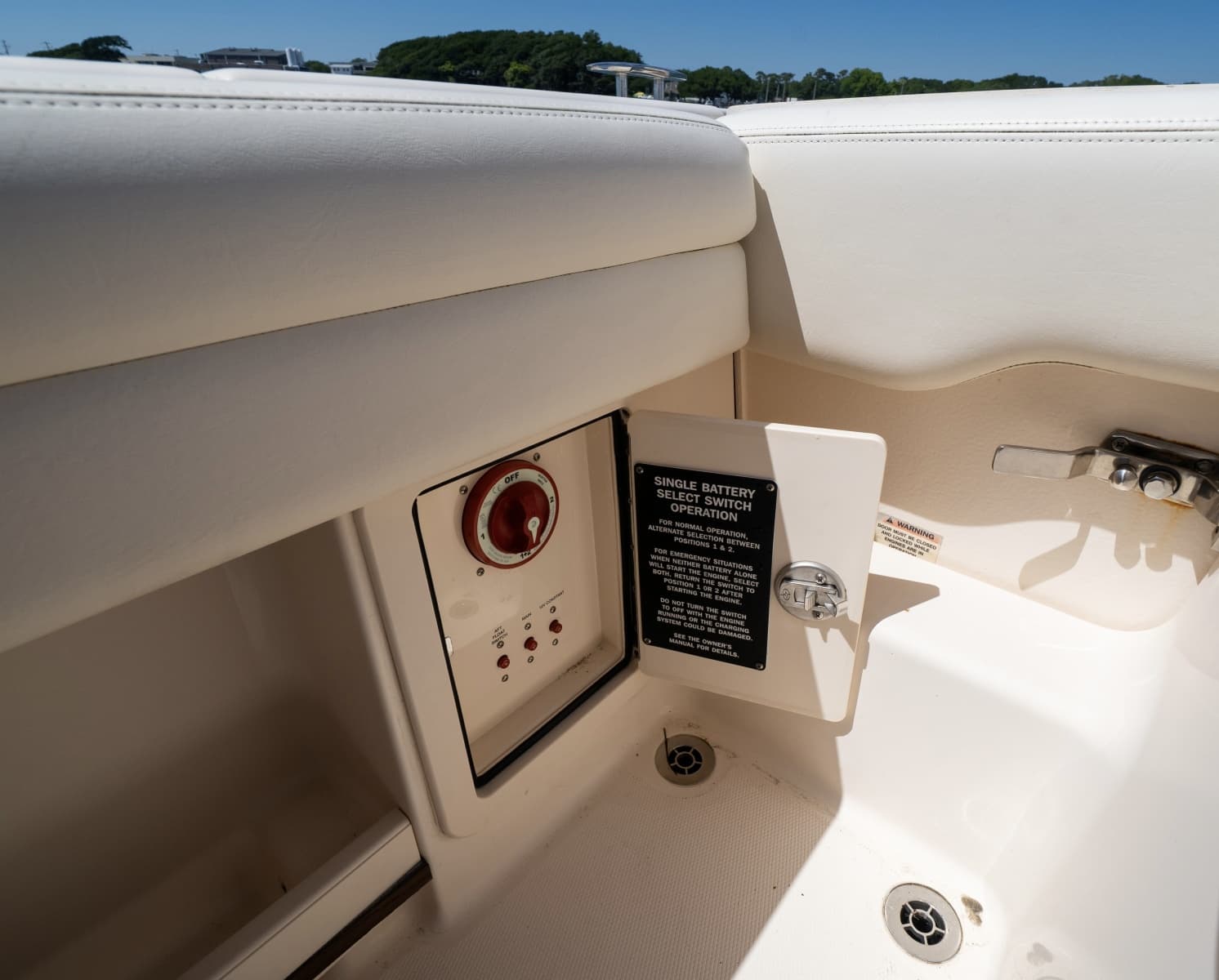 2017 Grady-White 235 Freedom - Photo 18