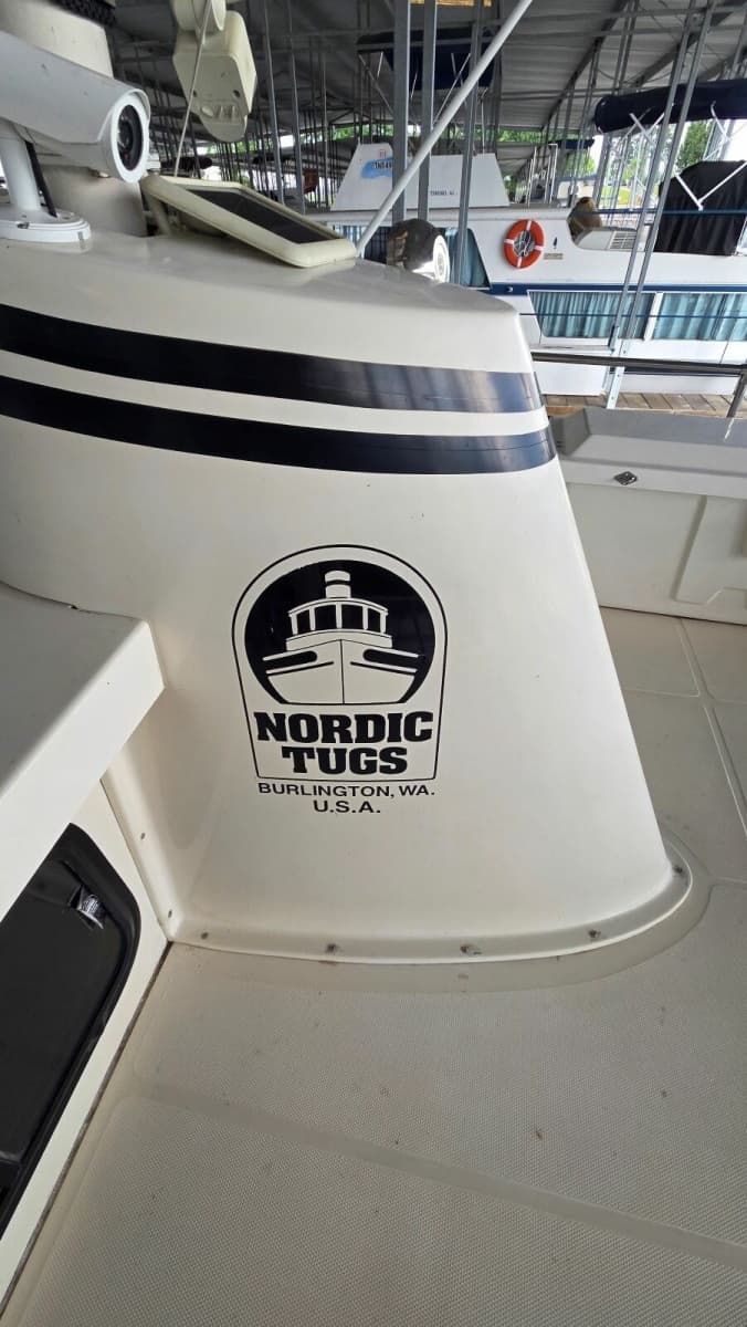 2003 Nordic Tugs 32 - Photo 14