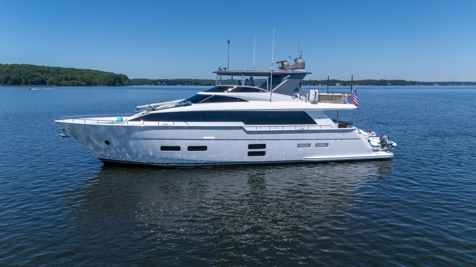 2021 Hatteras M75 Panacera - Photo 4