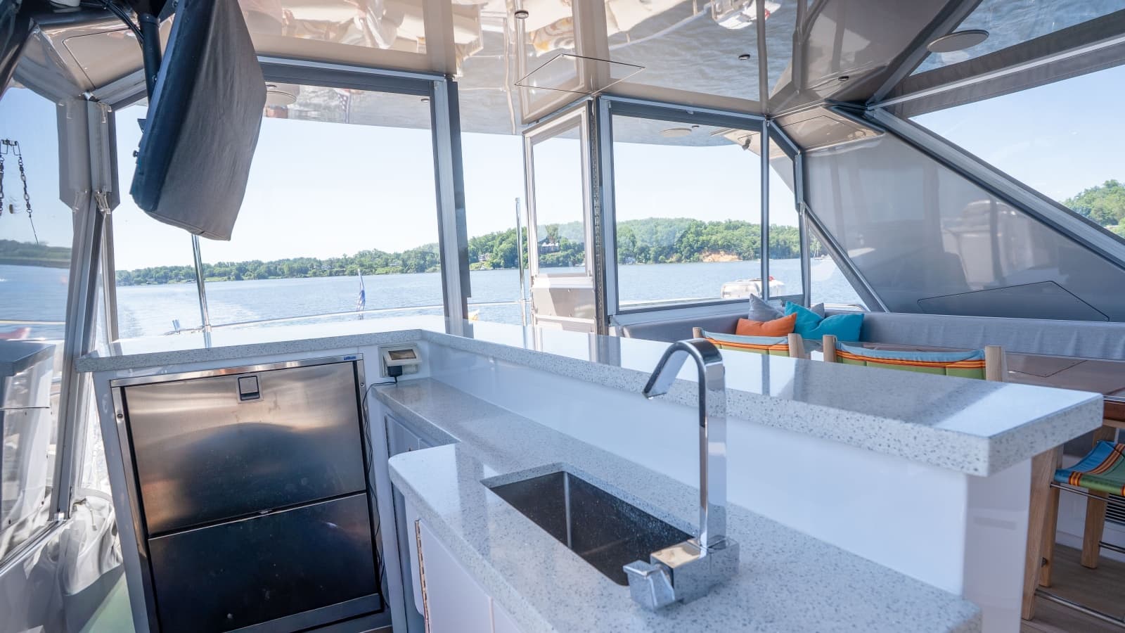 2021 Hatteras M75 Panacera - Photo 54