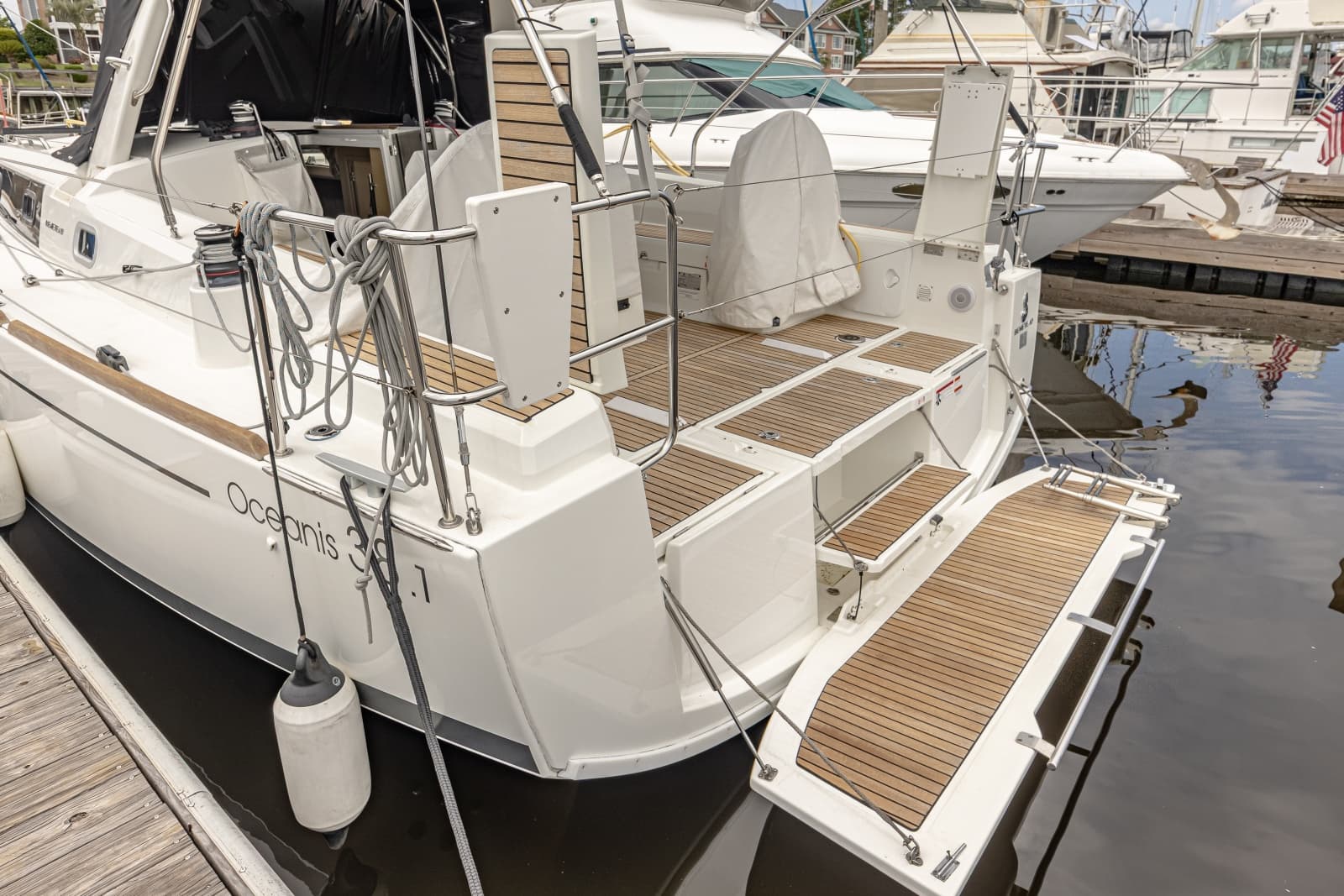 2023 Beneteau 38.1 - Photo 14