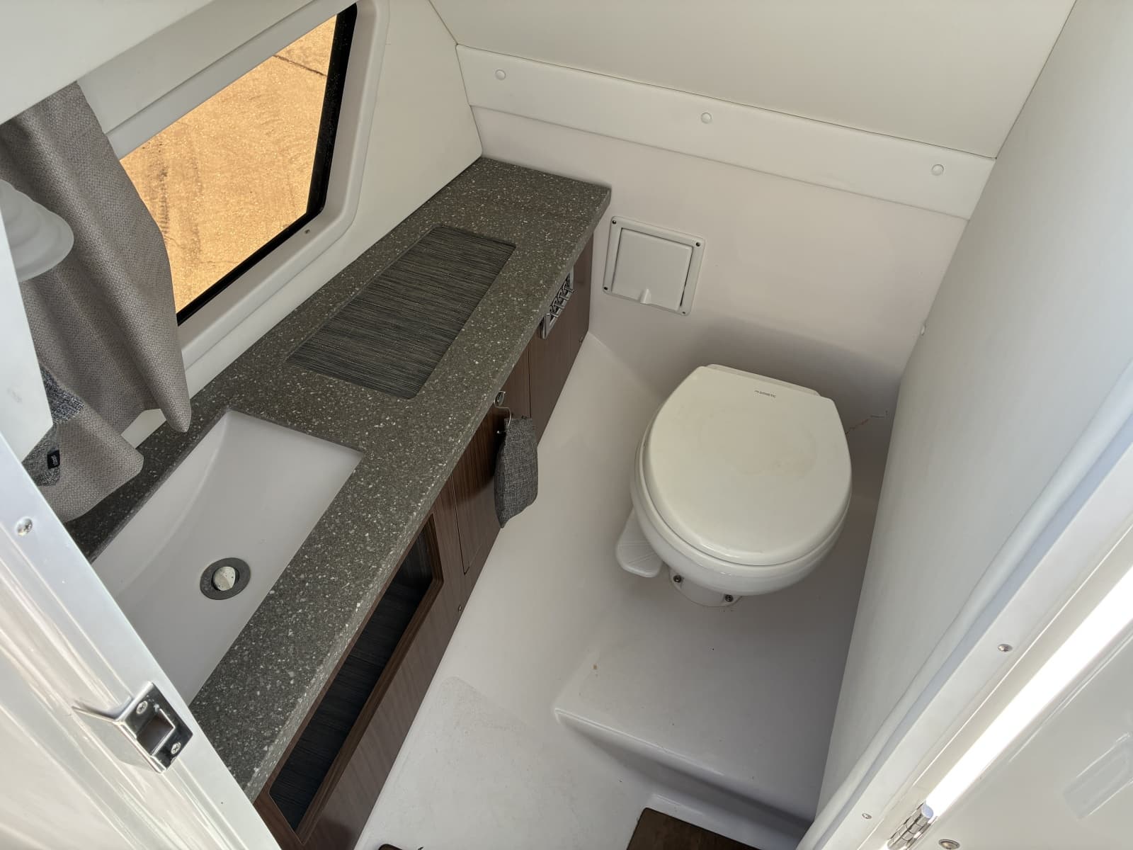 2020 Four Winns H290 OB - Photo 24