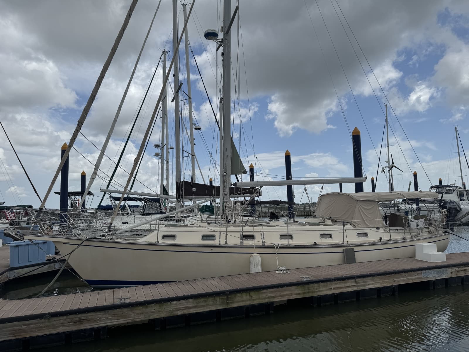 1992 Island Packet 44 - Photo 3
