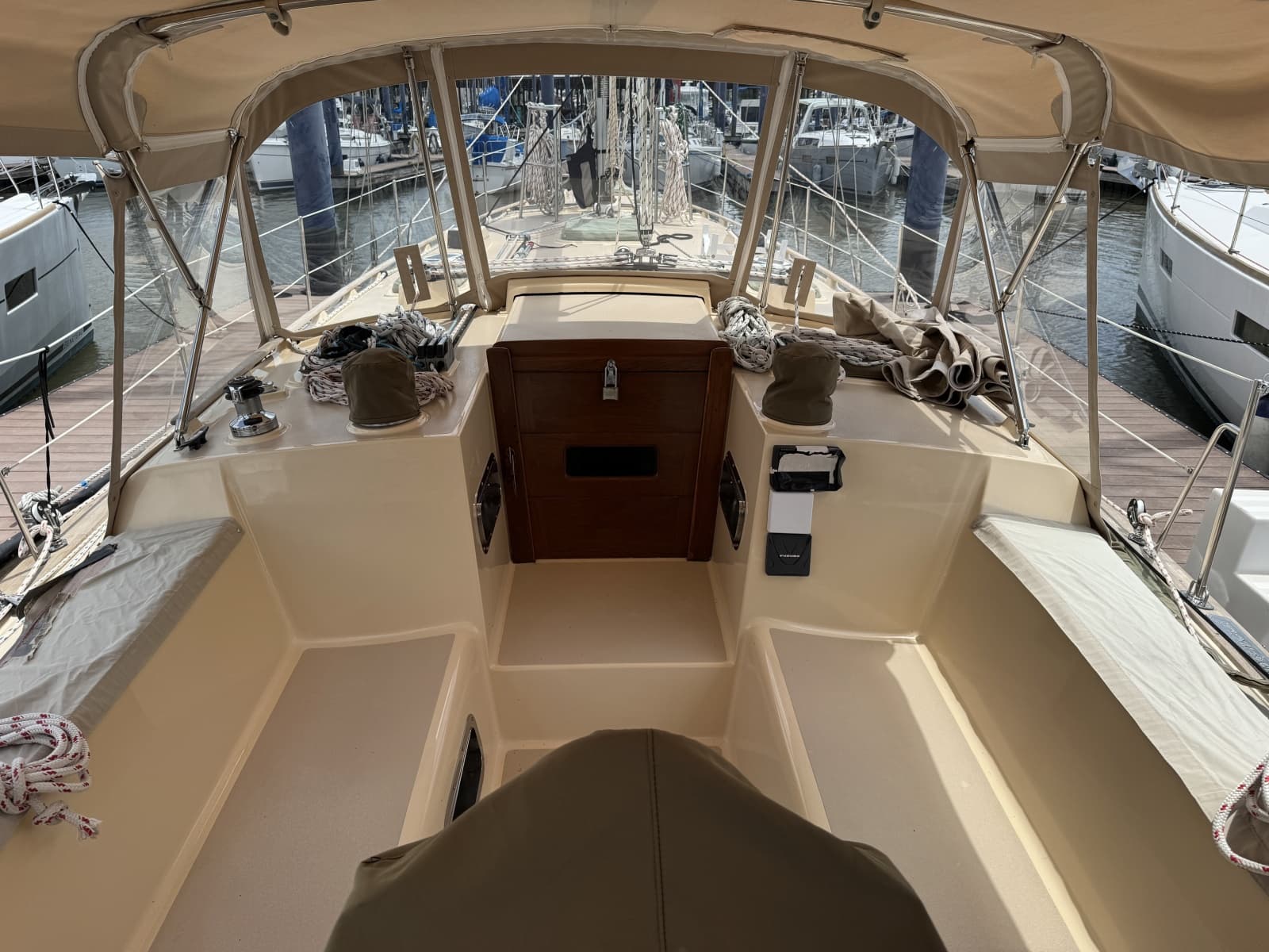 1992 Island Packet 44 - Photo 17